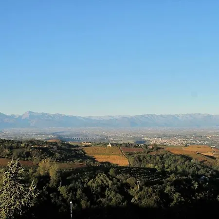 Nelle Langhe بيت للعطل Belvedere Langhe