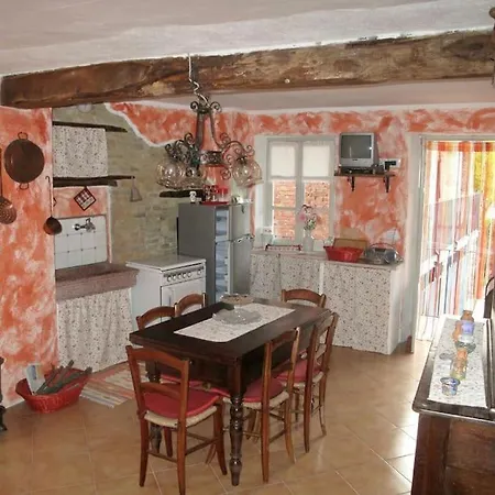 Nelle Langhe Ferienhaus *