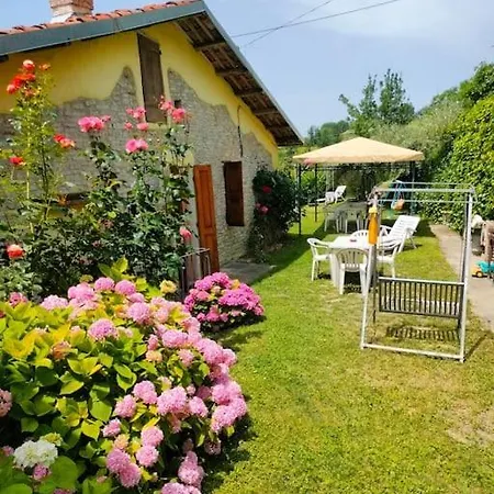 بيت للعطل Nelle Langhe Belvedere Langhe